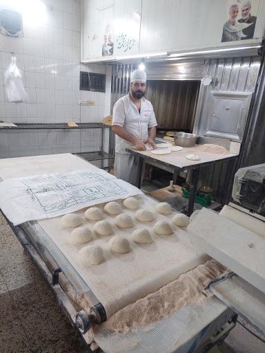 عکس نانوایی معمار زاده