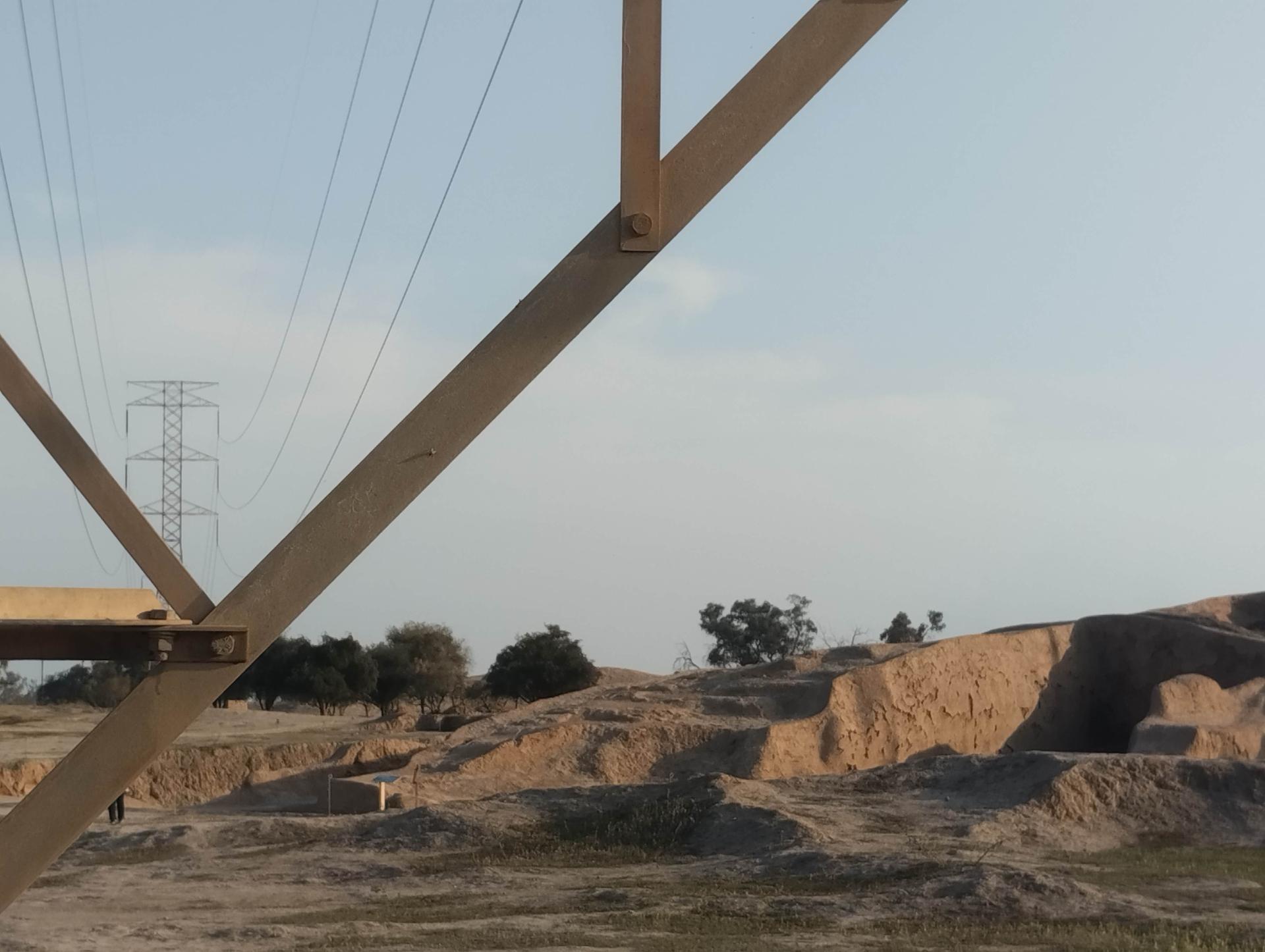 عکس سایت آثار باستانی هفت تپه