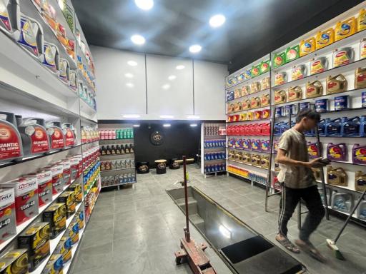 عکس اتوسرویس مدرن