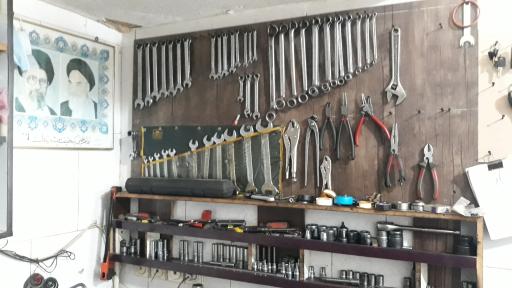 عکس تعمیرگاه تخصصی رشید