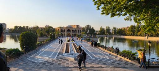 عکس عمارت ائل گلی شاه گولی