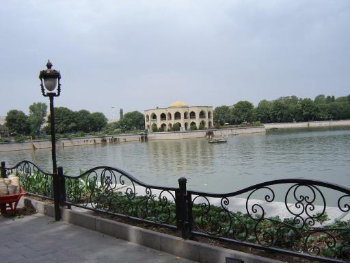 عکس عمارت ائل گلی شاه گولی