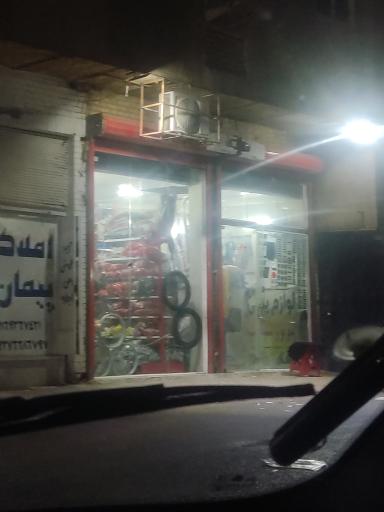 تعمیرگاه موتور سیکلت حسن 