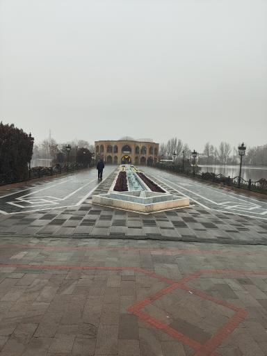 عکس عمارت ائل گلی شاه گولی