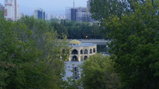 عکس عمارت ائل گلی شاه گولی