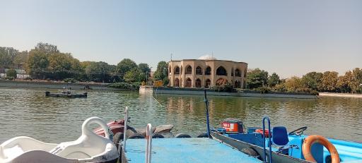 عکس عمارت ائل گلی