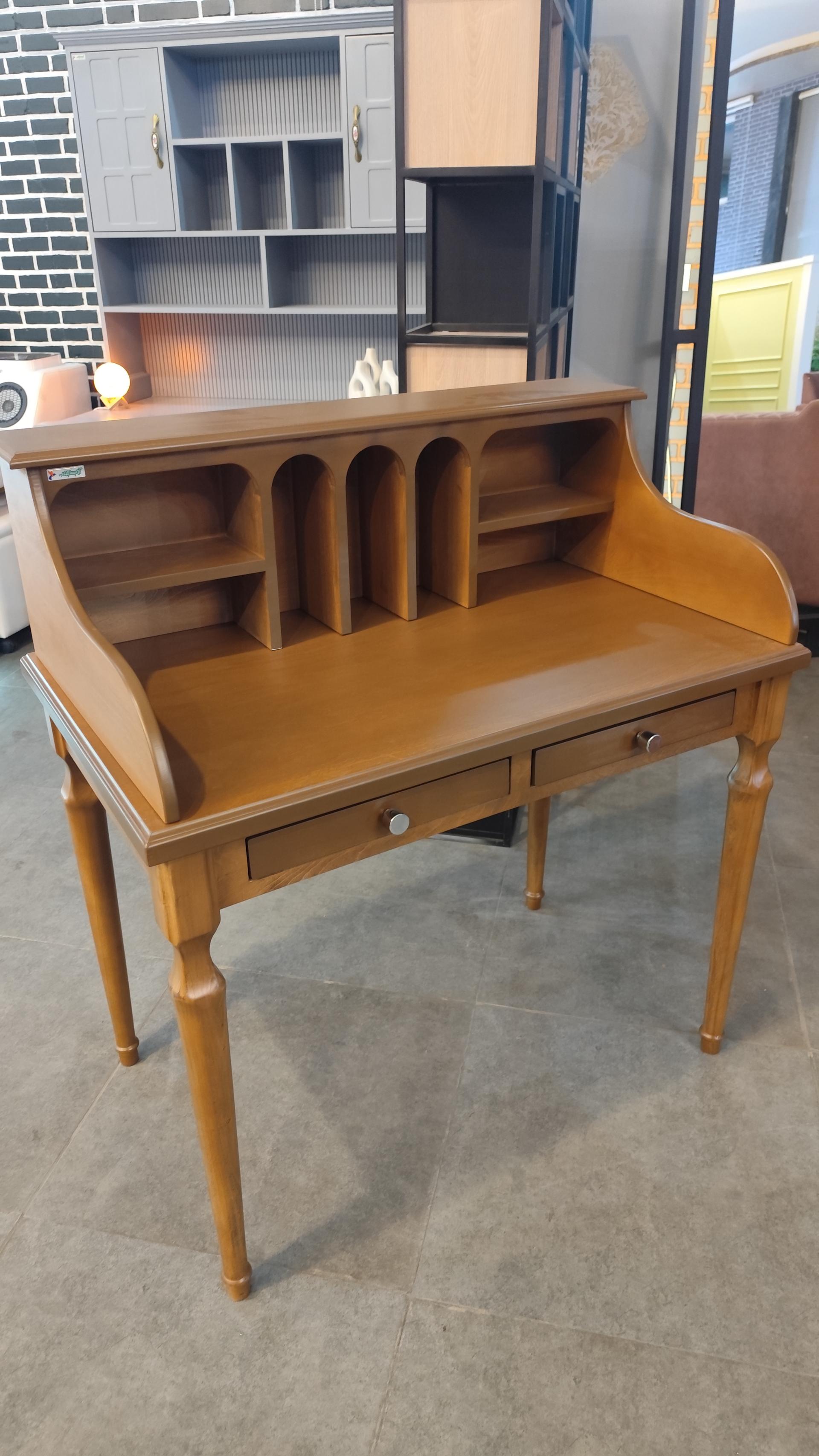 عکس آویسا چوب