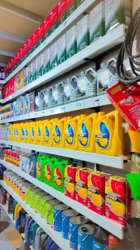 عکس اتوسرویس و پنچرگیری محمدی