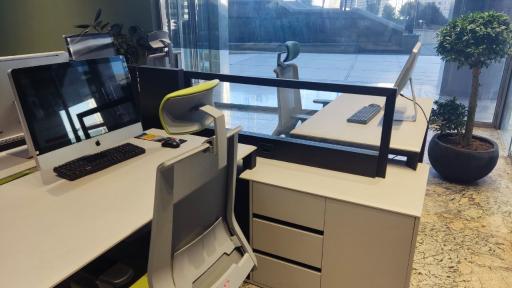 عکس دفتر فنی و مهندسی پاسارگاد