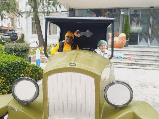 عکس عمارت شهرداری بندرانزلی