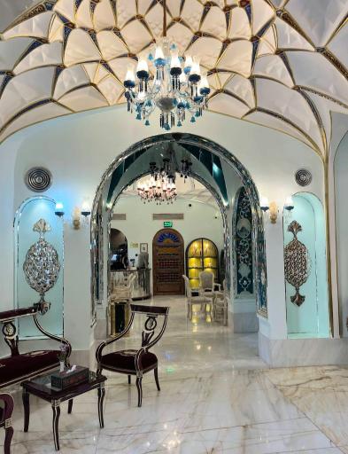 عکس هتل سنتی یوتاب