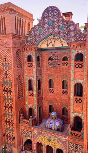 عکس هتل سنتی یوتاب