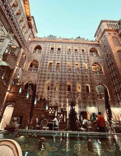 عکس هتل سنتی یوتاب