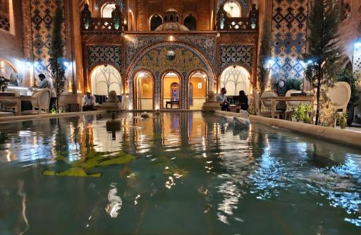 عکس هتل سنتی یوتاب