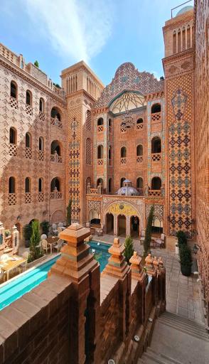 عکس هتل سنتی یوتاب