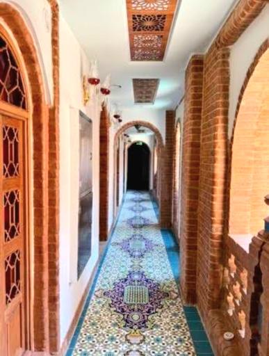 عکس هتل سنتی یوتاب