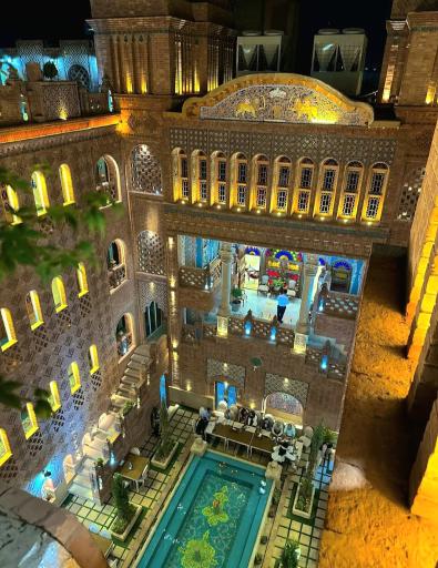 عکس هتل سنتی یوتاب