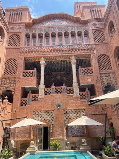 عکس هتل سنتی یوتاب