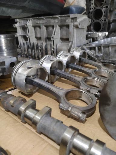 عکس تعمیرگاه تخصصی ام جی MG