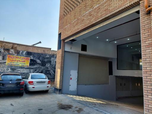 عکس پارکینگ پاساژ پازیریک