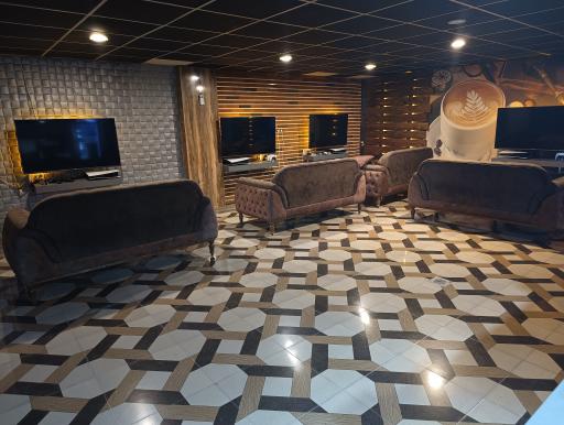 عکس گیم نت بهمن