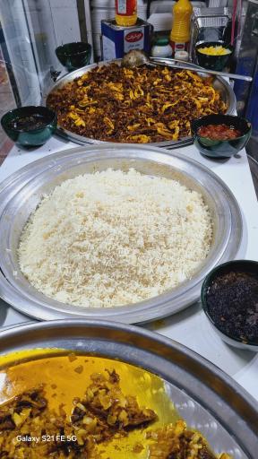 عکس رستوران سیر و پیاز