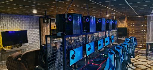 عکس گیم نت بهمن