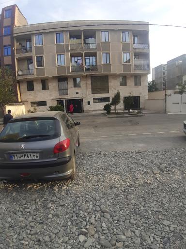 عکس ساختمان طوبی