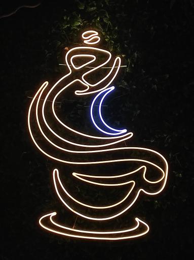 عکس کافه ماه رخ