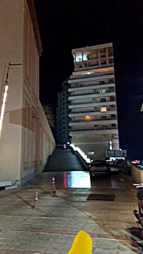 عکس سیتی سنتر قشم 2