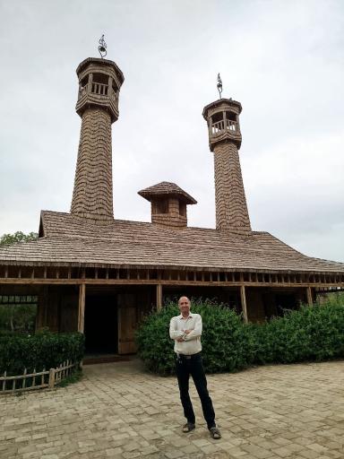 عکس دهکده چوبین