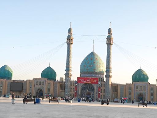 عکس صحن جامع مهدوی