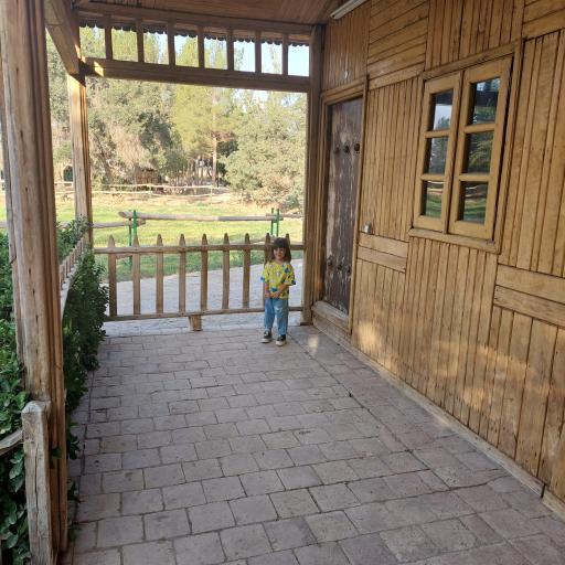 عکس دهکده چوبین