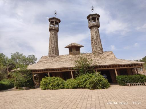 عکس دهکده چوبین