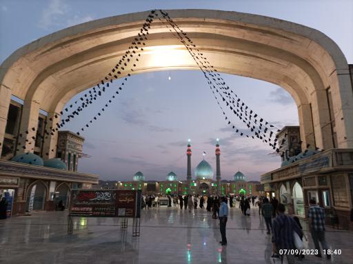 عکس صحن جامع مهدوی