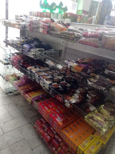 عکس سوپرمارکت کمیل