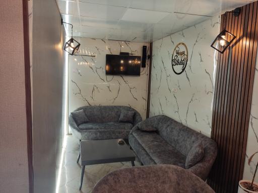 عکس کافه قلیان لایت