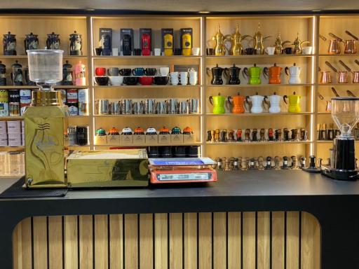 عکس قهوه اقبال