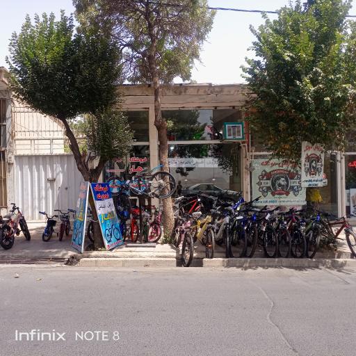 عکس دوچرخه بهار 