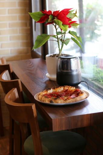 عکس کافه لیتل ایتالی