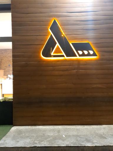 عکس پیتزا پله