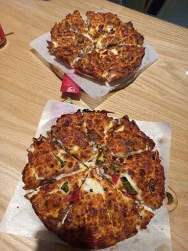 عکس پیتزا پله