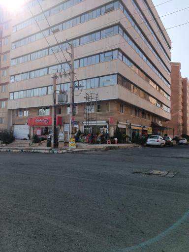 عکس مجتمع تجاری اداری پرند