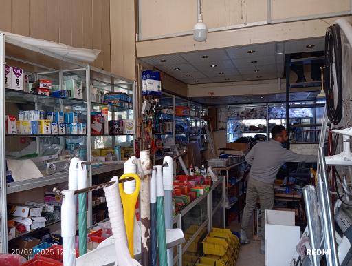 عکس رنگ و ابزار خاتم