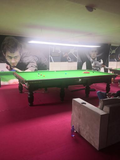 عکس بیلیارد کیوبال