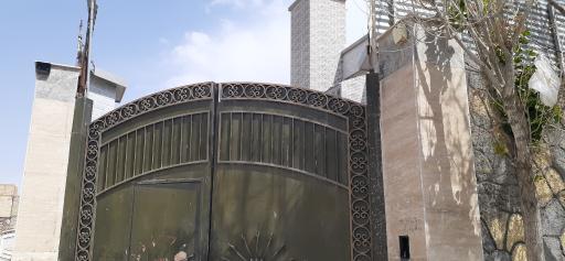 عکس کارخانه تقدیس هرب