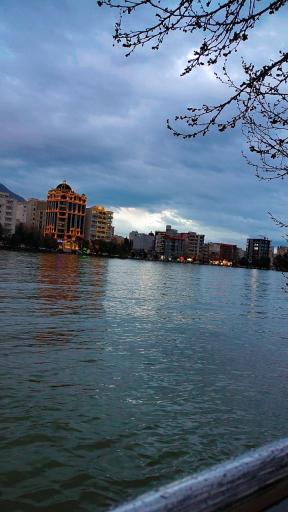 عکس بوستان کیو