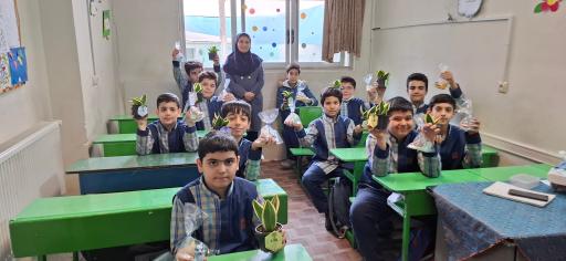 عکس دبستان پسرانه مهاد پروین