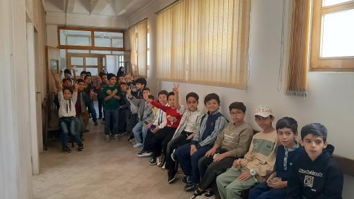 عکس دبستان پسرانه مهاد پروین