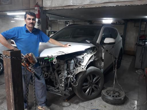 صافکاری اتومبیل مدرن عبادی